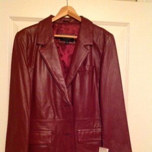 RED WOMEN'S LEATHER JACKET - SIZE 12